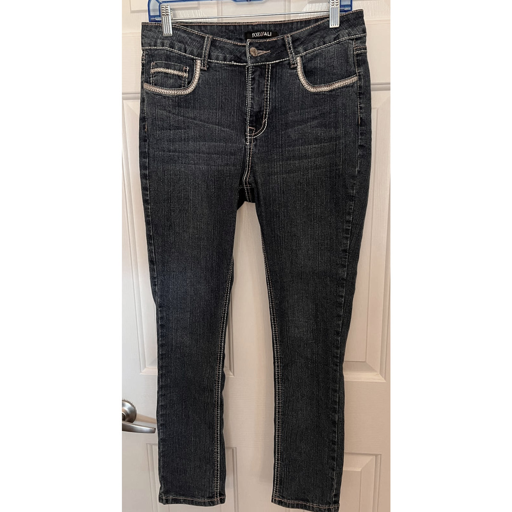 Roz & Ali Demin Jeans Embroidered Front &‎ Back Pockets Size 10